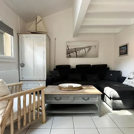 Charmante Maison 4 Pers, Terrasse, Parking, Animaux Admis, Wifi - Fr-1-705-62 Casa vacanze *